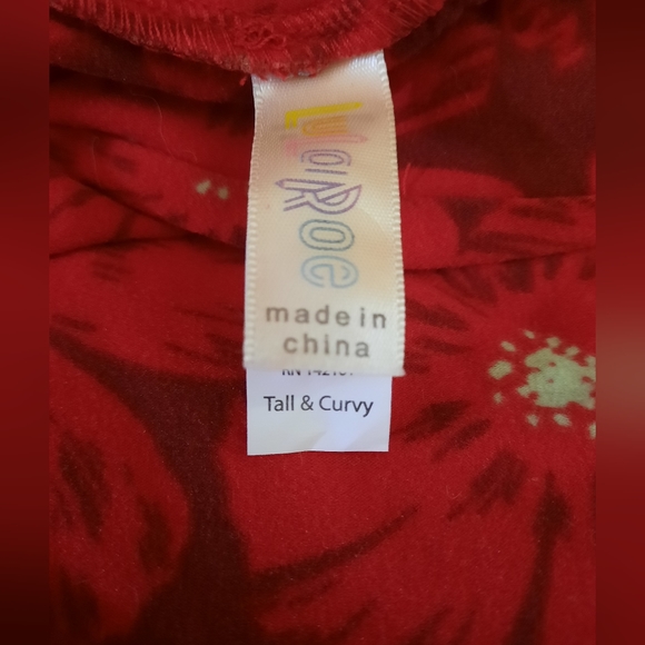Lularoe Red T&C (Tall & Curvy) leggings - Picture 3 of 3